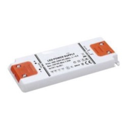 Flat Constant Voltage LED Driver 15W 24V 620mA Input 180-264vac