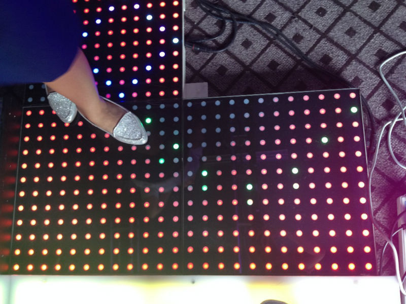 144px-led-dancefloor.jpg