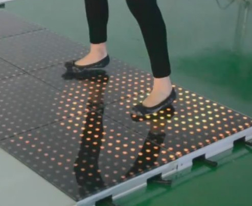 akwil-interactive-led-dance-floor.jpg